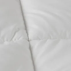 Couettes|Carré Blanc Couette hiver synthétique Fuji