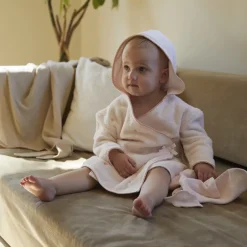 Accessoires|Nouveautés Bébénew|Carré Blanc Doudou coton bio Bienvenue nude