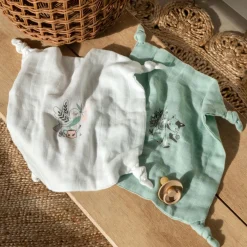 Accessoires|Carré Blanc Doudou coton bio Jardine blanc