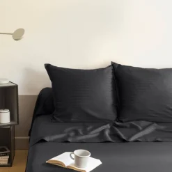 Draps De Lit|Carré Blanc Drap de lit satin de coton jacquard pois et rayures Prestige noir
